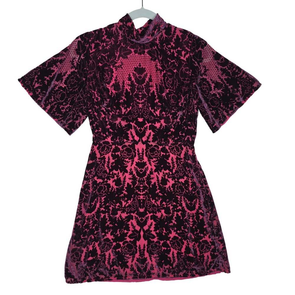 Anthropologie Velvet Floral Cutout Mock Neck Mini Dress Pink Black Size 2P Flaw!